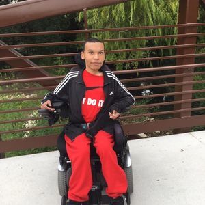 Meet your Posher, Dominic